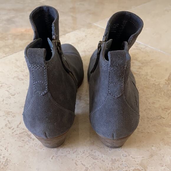 Timberland Grey Suede Ortholite Booties Size: 8 - Picture 5 of 9